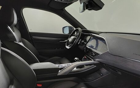 Geely Tugella FY11, 2023 год, 2 654 000 рублей, 11 фотография
