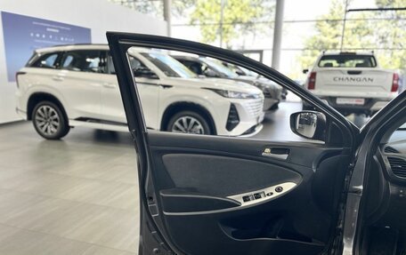 Hyundai Solaris II рестайлинг, 2011 год, 879 900 рублей, 9 фотография