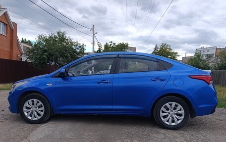 Hyundai Solaris II рестайлинг, 2018 год, 1 245 000 рублей, 8 фотография