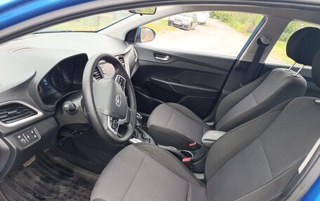 Hyundai Solaris II рестайлинг, 2018 год, 1 245 000 рублей, 12 фотография