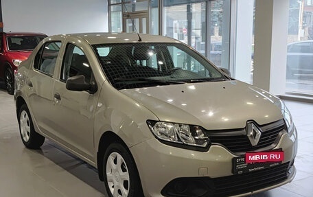 Renault Logan II, 2015 год, 620 000 рублей, 3 фотография