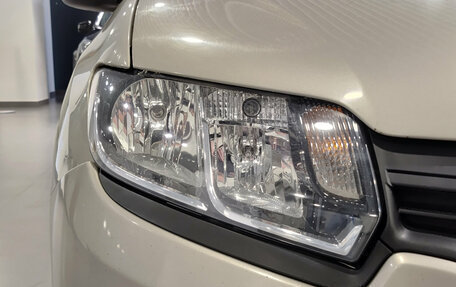 Renault Logan II, 2015 год, 620 000 рублей, 17 фотография