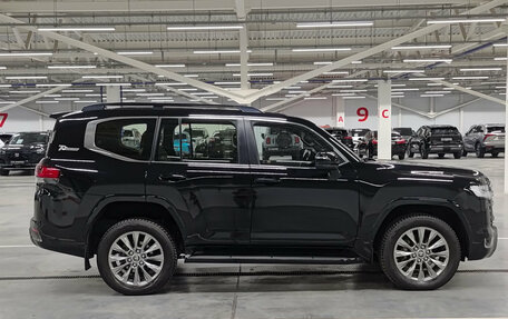 Toyota Land Cruiser, 2021 год, 7 700 000 рублей, 4 фотография