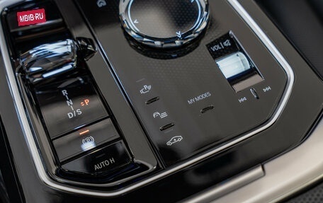 BMW 7 серия, 2025 год, 15 390 000 рублей, 30 фотография