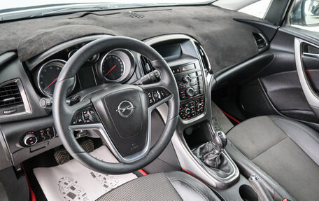 Opel Astra J, 2011 год, 629 000 рублей, 9 фотография