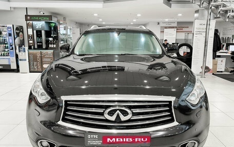 Infiniti QX70, 2014 год, 2 250 000 рублей, 2 фотография