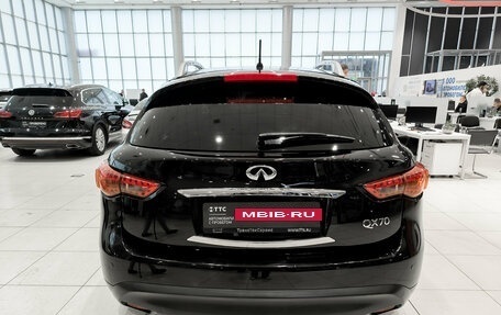 Infiniti QX70, 2014 год, 2 250 000 рублей, 7 фотография