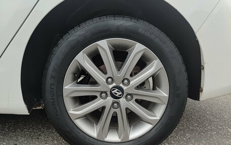 Hyundai Elantra V, 2014 год, 1 050 000 рублей, 18 фотография