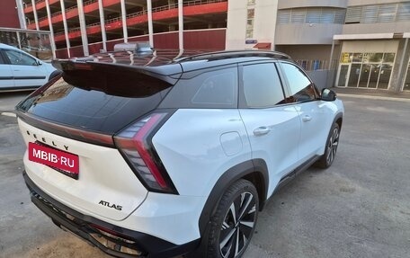 Geely Atlas, 2024 год, 2 460 000 рублей, 3 фотография