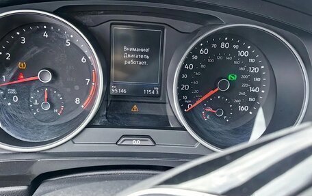 Volkswagen Tiguan II, 2019 год, 2 490 000 рублей, 12 фотография