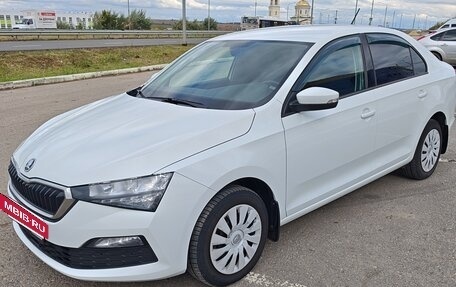 Skoda Rapid II, 2021 год, 1 350 000 рублей, 3 фотография
