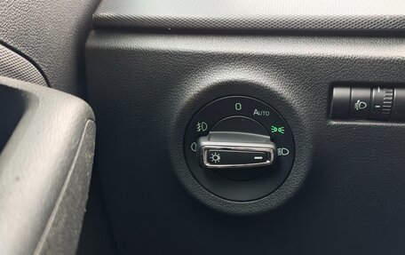 Skoda Rapid II, 2021 год, 1 350 000 рублей, 17 фотография
