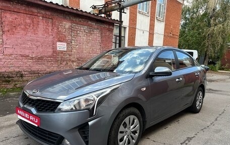 KIA Rio IV, 2021 год, 1 720 000 рублей, 2 фотография