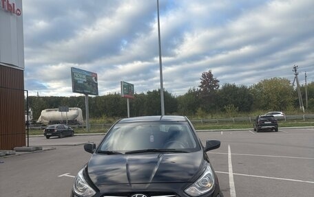 Hyundai Solaris II рестайлинг, 2012 год, 715 000 рублей, 1 фотография