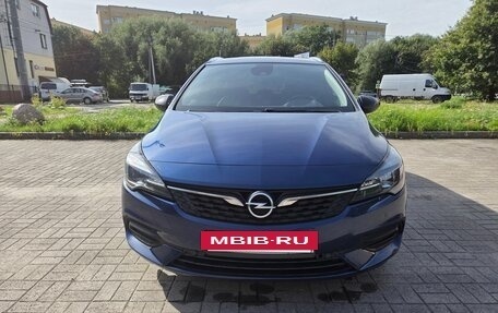 Opel Astra K, 2021 год, 1 590 000 рублей, 6 фотография
