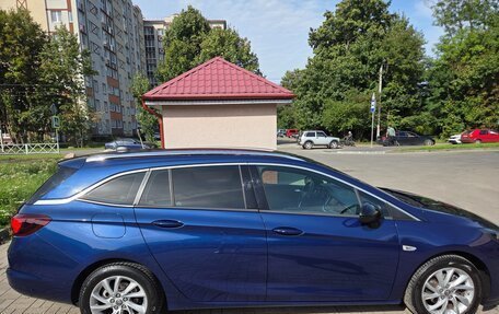 Opel Astra K, 2021 год, 1 590 000 рублей, 9 фотография