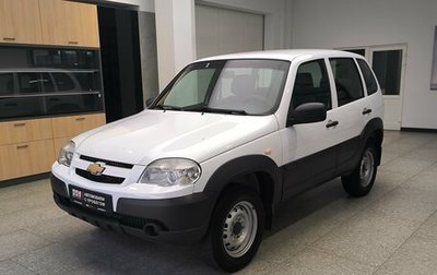 Chevrolet Niva I рестайлинг, 2018 год, 680 000 рублей, 1 фотография