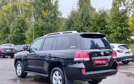 Toyota Land Cruiser 200, 2011 год, 3 600 000 рублей, 8 фотография