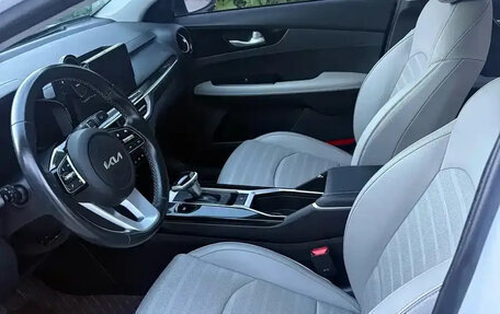 KIA K3, 2023 год, 1 577 000 рублей, 7 фотография