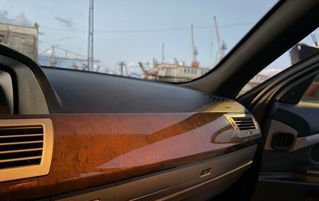 BMW 7 серия, 2007 год, 980 000 рублей, 24 фотография