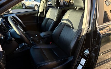 Toyota RAV4, 2019 год, 3 100 000 рублей, 20 фотография