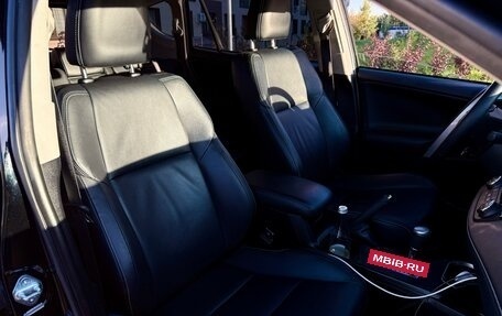 Toyota RAV4, 2019 год, 3 100 000 рублей, 26 фотография