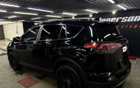 Toyota RAV4, 2019 год, 3 100 000 рублей, 32 фотография