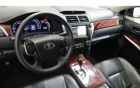 Toyota Camry, 2014 год, 1 749 000 рублей, 6 фотография