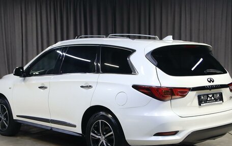 Infiniti QX60 I рестайлинг, 2017 год, 1 899 000 рублей, 4 фотография