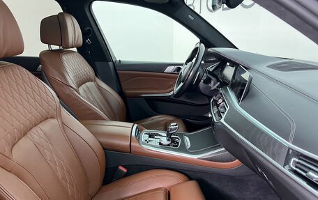 BMW X7, 2021 год, 7 600 000 рублей, 15 фотография
