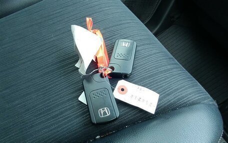 Honda Freed I, 2011 год, 1 285 000 рублей, 16 фотография