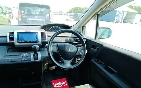 Honda Freed I, 2011 год, 1 285 000 рублей, 20 фотография