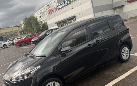 Toyota Sienta II, 2020 год, 1 300 000 рублей, 3 фотография