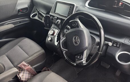 Toyota Sienta II, 2020 год, 1 300 000 рублей, 7 фотография