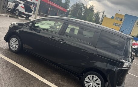 Toyota Sienta II, 2020 год, 1 300 000 рублей, 5 фотография