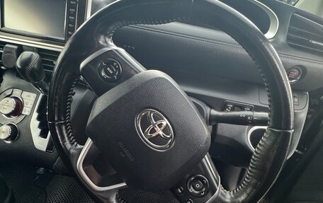 Toyota Sienta II, 2020 год, 1 300 000 рублей, 25 фотография