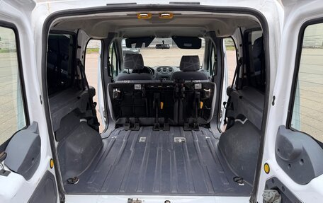 Ford Tourneo Connect I, 2010 год, 800 000 рублей, 13 фотография