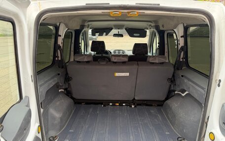 Ford Tourneo Connect I, 2010 год, 800 000 рублей, 11 фотография
