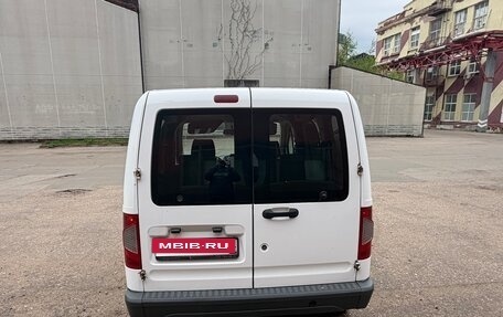 Ford Tourneo Connect I, 2010 год, 800 000 рублей, 6 фотография