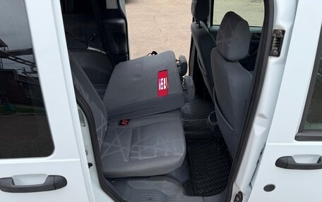 Ford Tourneo Connect I, 2010 год, 800 000 рублей, 14 фотография