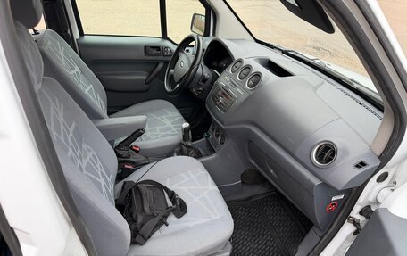 Ford Tourneo Connect I, 2010 год, 800 000 рублей, 15 фотография