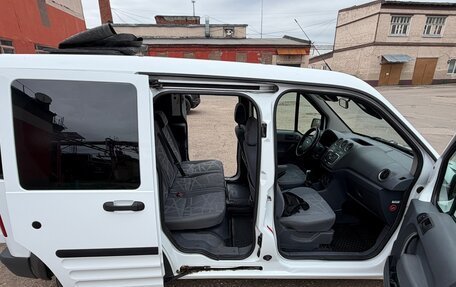 Ford Tourneo Connect I, 2010 год, 800 000 рублей, 17 фотография