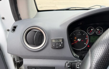 Ford Tourneo Connect I, 2010 год, 800 000 рублей, 20 фотография
