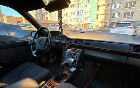 Mercedes-Benz W124, 1989 год, 220 000 рублей, 17 фотография