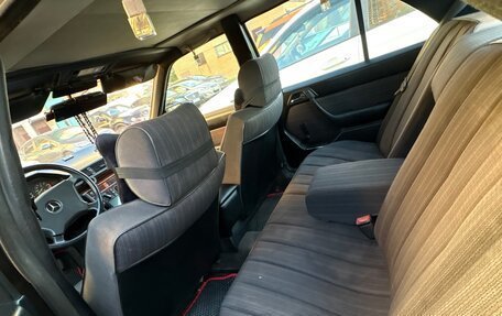 Mercedes-Benz W124, 1989 год, 220 000 рублей, 25 фотография