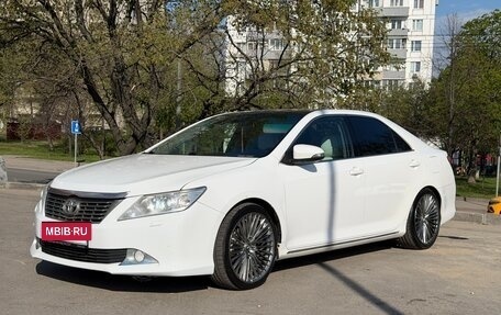 Toyota Camry, 2012 год, 1 490 000 рублей, 3 фотография