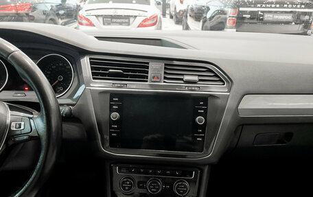 Volkswagen Tiguan II, 2019 год, 2 350 000 рублей, 19 фотография