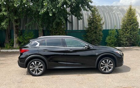 Infiniti QX30, 2016 год, 2 290 000 рублей, 2 фотография