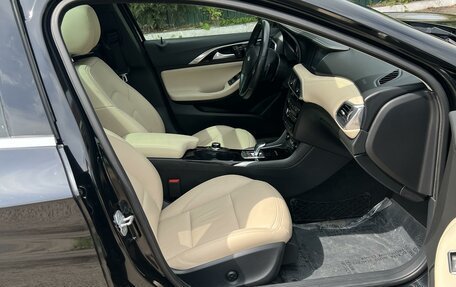 Infiniti QX30, 2016 год, 2 290 000 рублей, 15 фотография