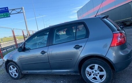 Volkswagen Golf V, 2006 год, 280 000 рублей, 2 фотография
